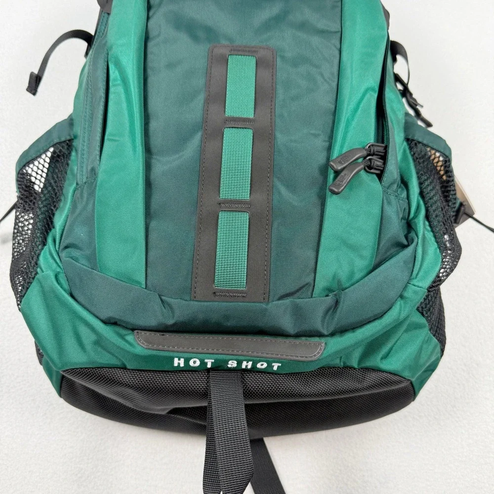 The North Face Hotshot Se 30L Backpack Evergreen/Hunter NEW